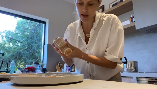 Grow Pancakes With Teresa Palmer